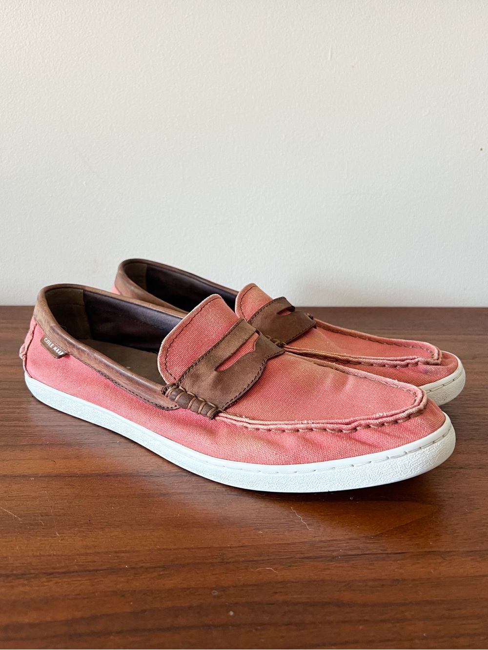 Cole Haan Pinch Weekender Canvas Penny Loafers Coral Red Men's Size 11.5M